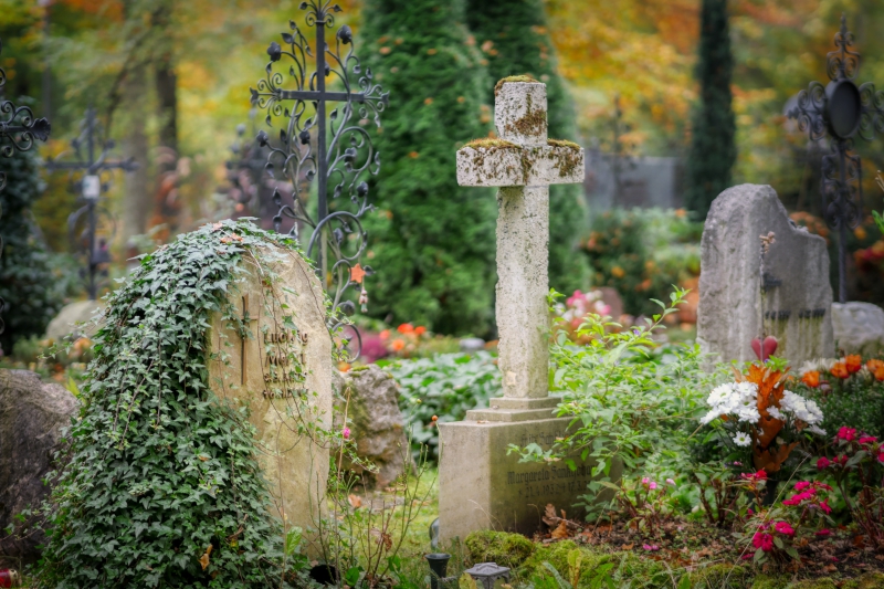 funeraire-ARTIGUES-min_cemetery-4653166